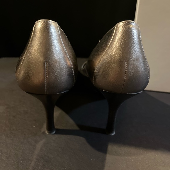 Calvin Klein Bronze Dolly Pumps size 7.5 - worn once! - Picture 7 of 9
